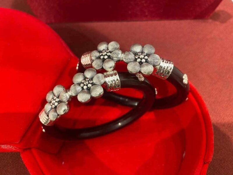 Buy Silverji Handmade Silver Flower Noa ( One Piece )